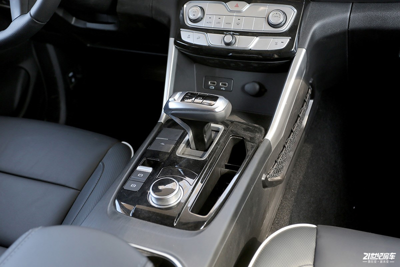 打響第二炮！搶先實拍體驗覽眾自由炮-B皮卡四驅房車