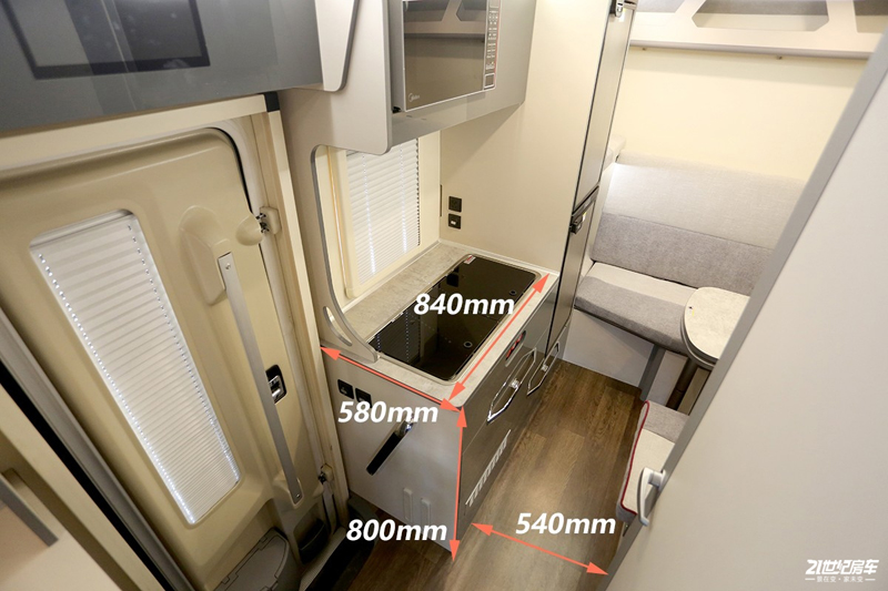 打響第二炮！搶先實拍體驗覽眾自由炮-B皮卡四驅房車