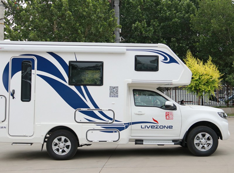 炮營集合，連看自由炮房車