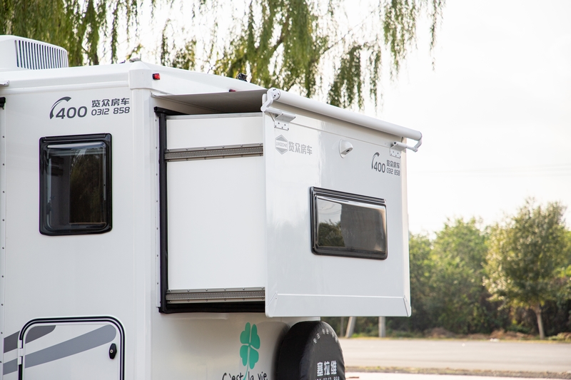 塞拉維雙拓展房車，你想象不到的空間舒適性