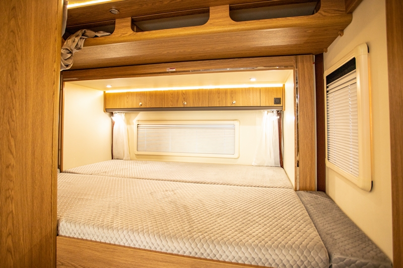 塞拉維雙拓展房車,內部裝飾靜待你的目光 塞拉維雙拓展房車,內部裝飾靜待你的目光