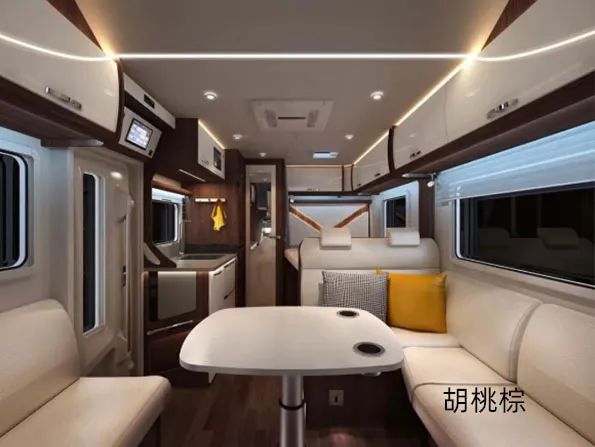 這可能是2022年設計最合理的房車了！