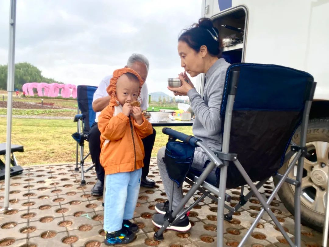 精致化露營“選手”，將吃住行融為一體，適合1~2人四季旅行