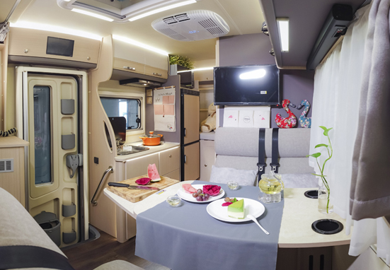 多款四驅房車，你看中哪個？