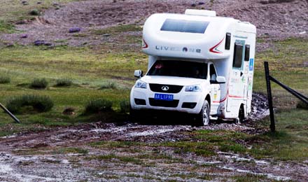 為什么說露營的終點是房車？